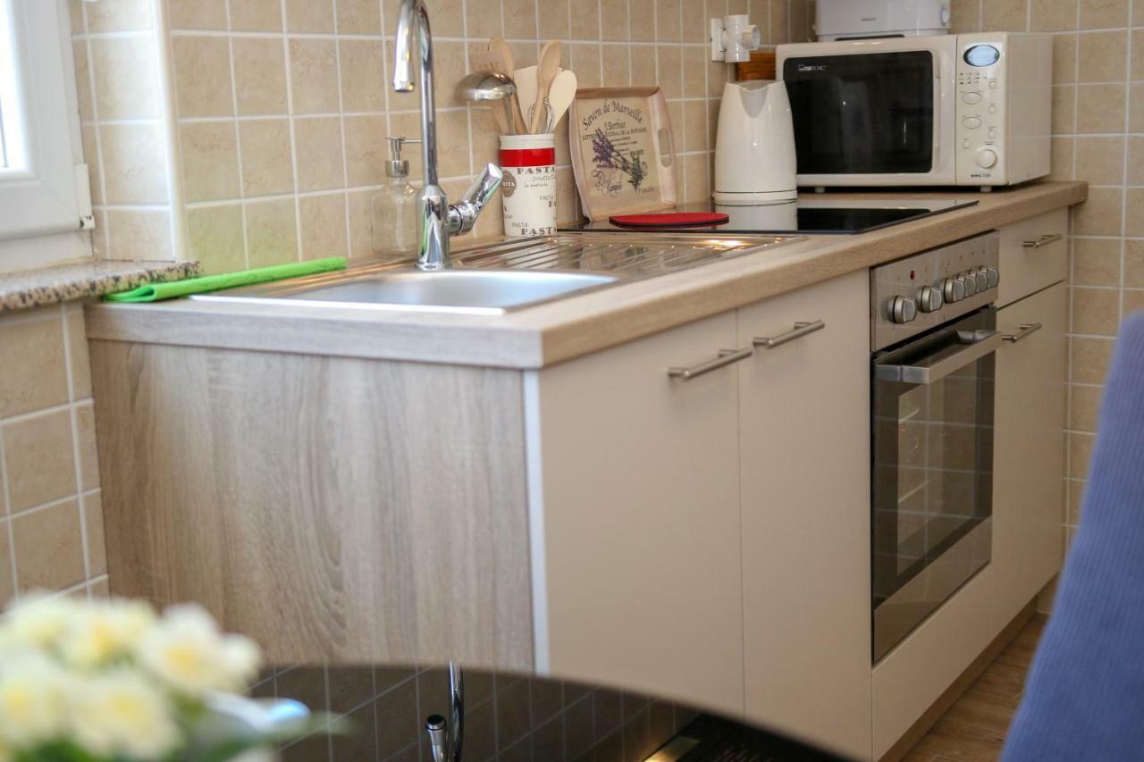 Apartment Polic Шибеник Екстер'єр фото